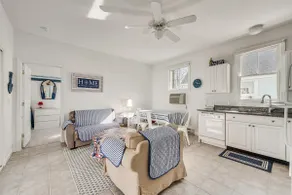 Cozy Wells Cottage w/ Pool Access: 1 Mi to Beach! - Image 4
