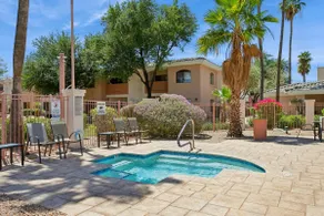 Desert Gem; 1BR Condo Near Stadium & Westgate - Image 3