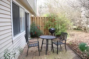 Quiet Condo near Bolin Creek Trail & Close to UNC - Image 3