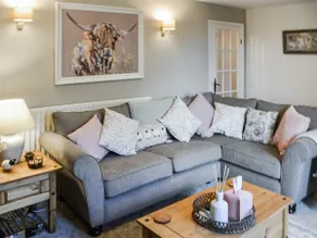 Middles Cottage - Image 4