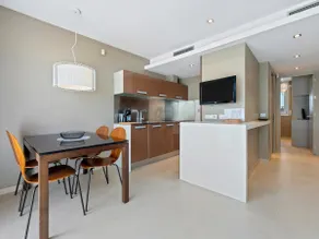Lejlighedshotel 10 m strand og restauranter og 45min tog til BCN - Image 2