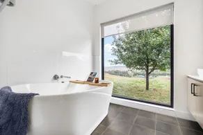 Wonderful Windera - Amazing 5 Bedroom Family Home - Image 2