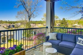 Balcony + Community Perks: Lake Martin Condo! - Image 3