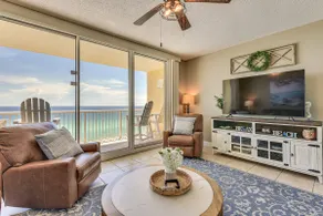 Walk to Beach: PCB Condo w/ Oceanfront Pool Access - Image 4