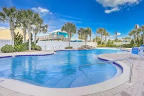Walk to Beach: PCB Condo w/ Oceanfront Pool Access - Image 3