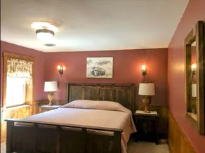 Sojourner's Ranch Home - Image 4