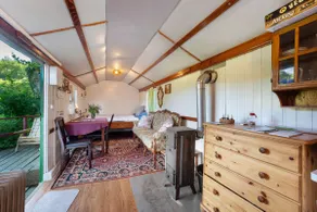 Vacation tiny house in the valley - Image 4