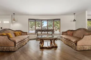 Estate on Bow River 25 Min to DT YYC 5BR w AC - Image 5