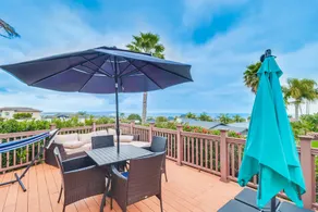 Pool, hot tub, ocean views + rooftop w/ ocean view - Image 3