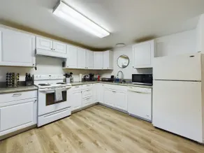 Updated Douglas Apartment, Near Downtown and Skiin - Image 5