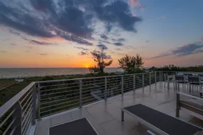 Beach Paradise at the Jetties - 412 - Image 4
