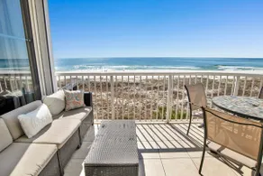 Gorgeous 3 bedroom, direct beach front! - Image 2