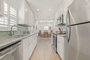 Seaside Bungalow - Image 2