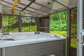 Inn the Poconos by AvantStay - Image 2