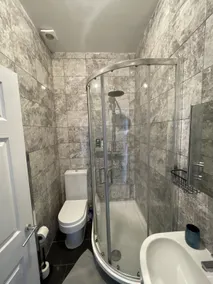 Modern Sea View Apartment - Image 5