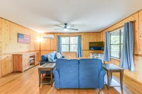 Lakefront Keystone Heights Cottage w/ Private Dock - Image 4
