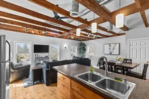 Rustic Charm 2BR Downtown Burl. - Image 3