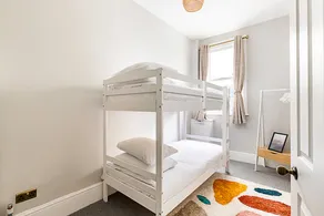Lovely Bishops Park Flat - Image 4