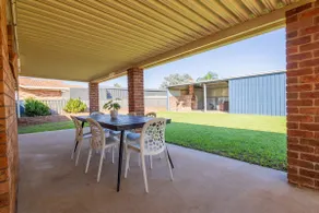 Davidson - Family Getaway, Pet Friendly - Image 4