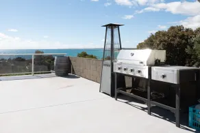 Idyllic Weymouth Retreat with Ocean Views - Image 5