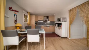 Magnificent apt near the slopes for 5 people - Image 3