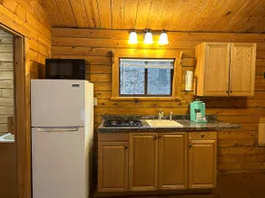 2 Bedroom Family Cabin w/ Kitchen & Bathroom - Image 4
