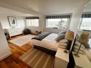 2 North Quay|Lux St Helen’s Harbour Seaside Escape - Image 4