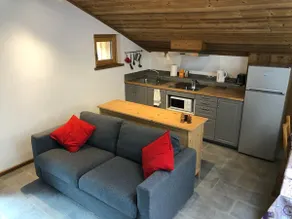 Apartment 3 - Image 3
