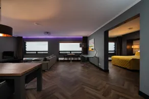 Amazing Apartment on 38th floor 770 - Image 2
