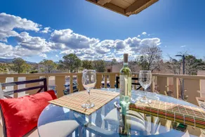 Bright Santa Fe Condo: 30 Min from Ski Basin! - Image 2