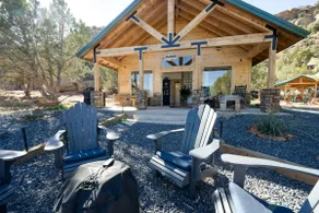 Nestled in Nature- Zion’s Gateway Cabin#7-Jacuzzi - Image 4