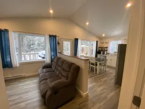 Tidal Tranquility Cottage with Hot tub - Image 4