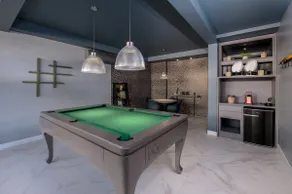 High Standard Studio on the Sand in Floripa Irb205 - Image 5