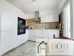 Residence Saint Pierre Sea View 2 Bedrooms - Image 4