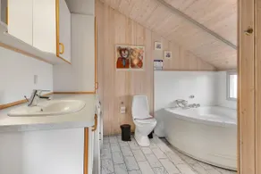 Seaside cottage near North Sea, spa, sauna - SJ304 - Image 3
