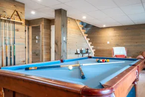 Wooden Chalet with Hot Tub | L'Inukshuk - Image 3