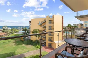 Beachfront - Emerald  View 2BR condo - P416 - Image 4