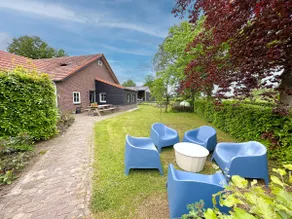 Rural house with 2 bathrooms and a garden - Image 3