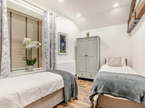 2 Bed in High Peak oc-94058 - Image 5