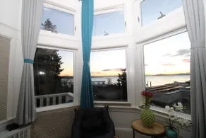 6B4B Luxury Home! Sleeps 20! Beautiful Views! - Image 5