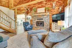 Expansive Mountain Home Rental w/ Yard & Fire Pit! - Image 3