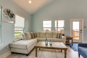 Port Bolivar Beach House w/ Oceanfront Views! - Image 5