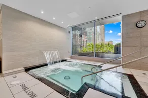 RentX|Yorkville 1-Bed Suite - WiFi/Pool/Gym - Image 5
