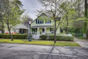 Aiken Apt w/ Garden-view Balcony: Half-mi to Dtwn! - Image 3