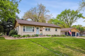 Private Pool, Game Room, Fire Pit, Near Downtown - Image 2