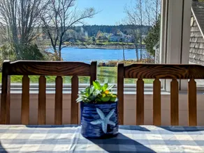 Beachfront Cottage with Fire Pit in Watering Cove - Image 4