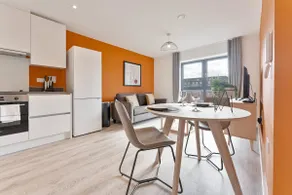 StayZeni, Hardwick House Derby 1 Bed Apartment - Image 4