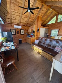 Cabin 4 - Very Romantic, King bed, Full Kitchen - Image 2