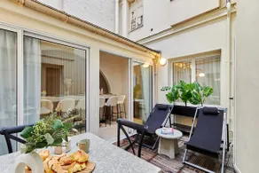 Terrace apartment Trocadero Eiffel Tower by Studio Prestige - Image 3