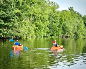 Kayaks | Relax by River | 10 Min to Shipshewana | - Image 2